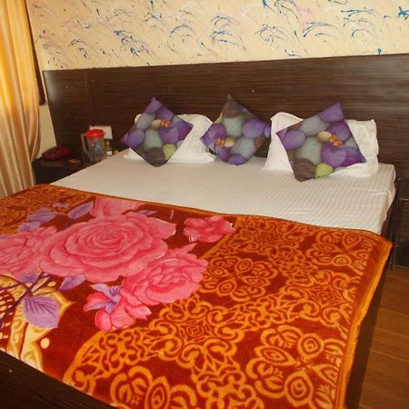 Hotel Brite Star Mussoorie Eksteriør bilde