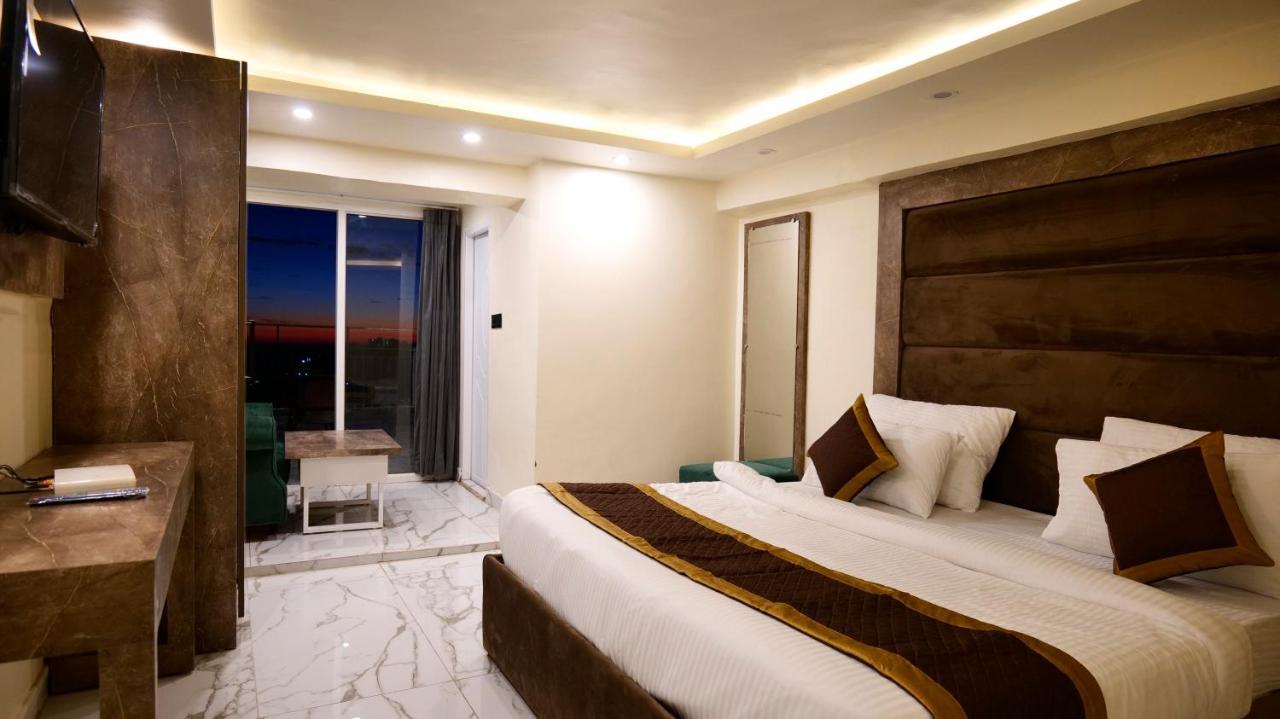 Hotel Brite Star Mussoorie Eksteriør bilde