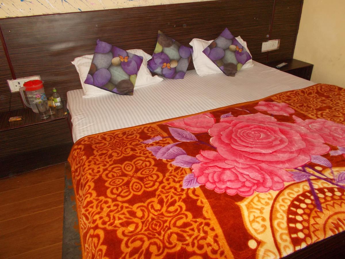 Hotel Brite Star Mussoorie Eksteriør bilde