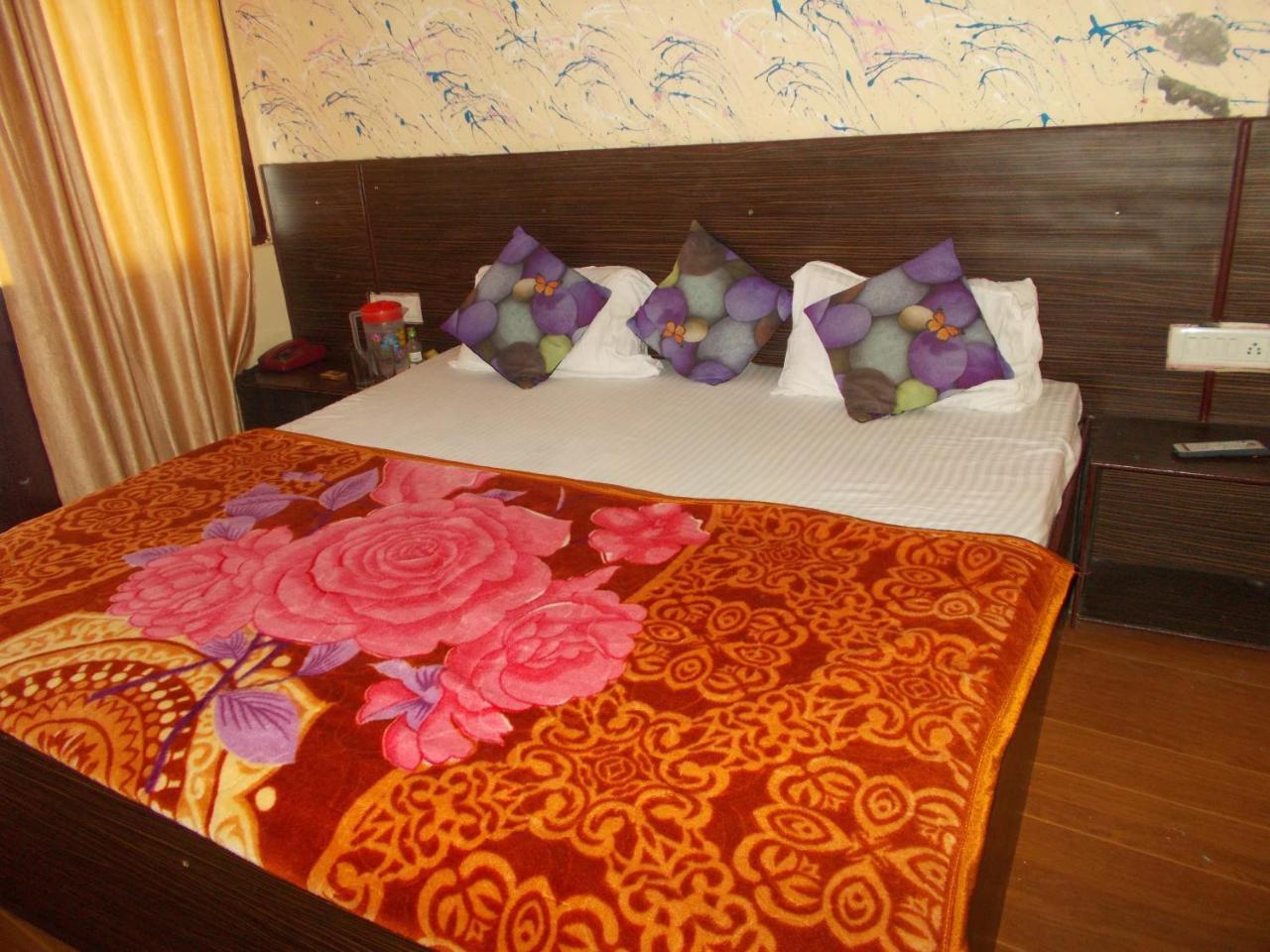 Hotel Brite Star Mussoorie Eksteriør bilde